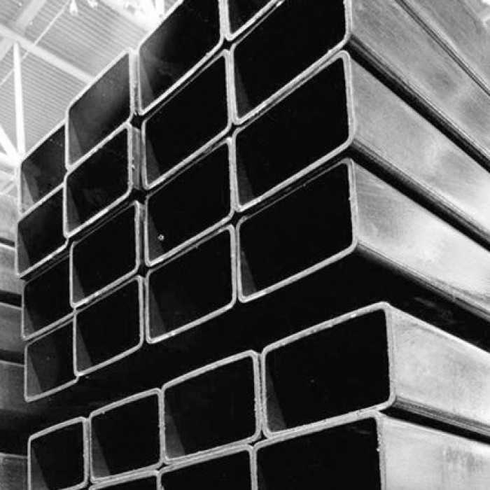 Труба профильная прямоугольная 80х40х4 мм 12 м